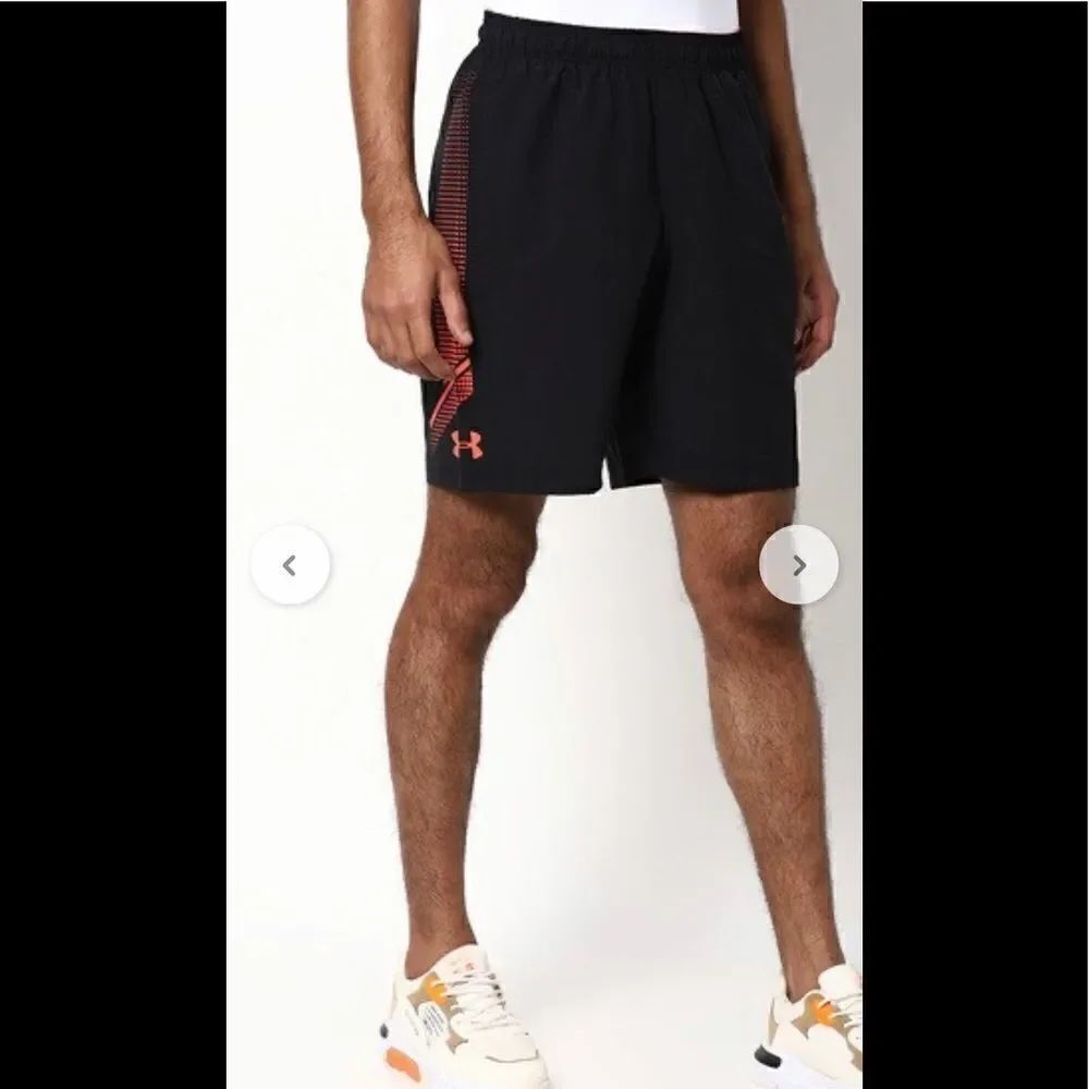 Under Armour heatgear loose athletic shorts sz Large
